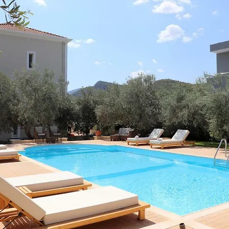 Nereides Luxury Villas 2